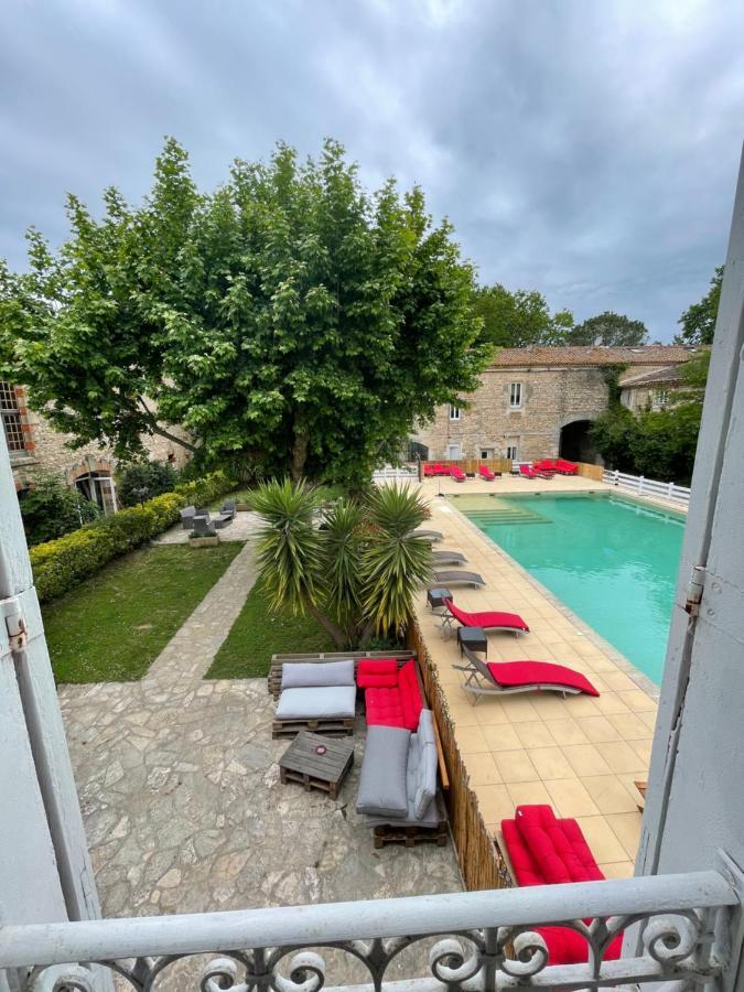 Hotel Mas De Galoffre Nimes Luaran gambar